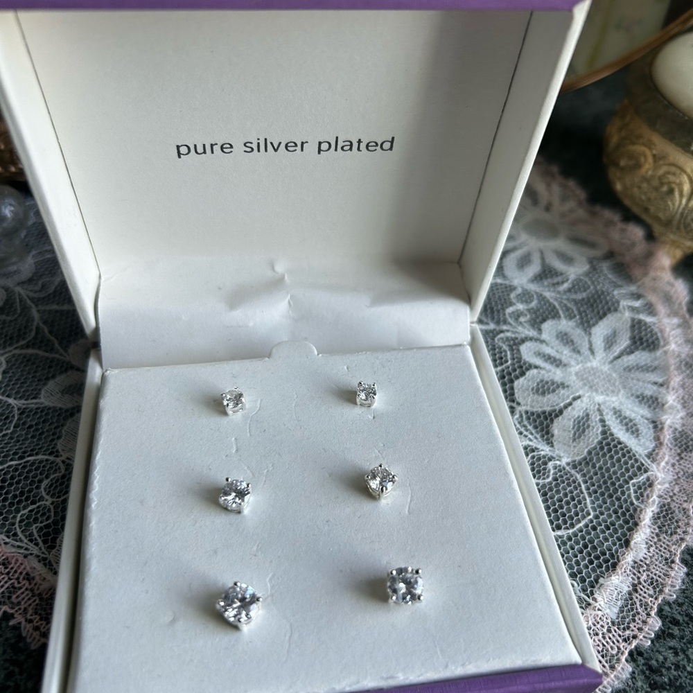 NIB 3 sets Pure Silver Plated studs!